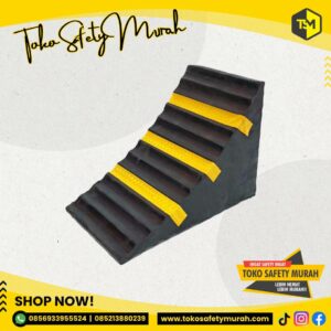 Wheel Stopper Rubber Chock 16cm Ganjalan Ban Mobil Umum SUV / Penahan Roda Bahan Karet Padat